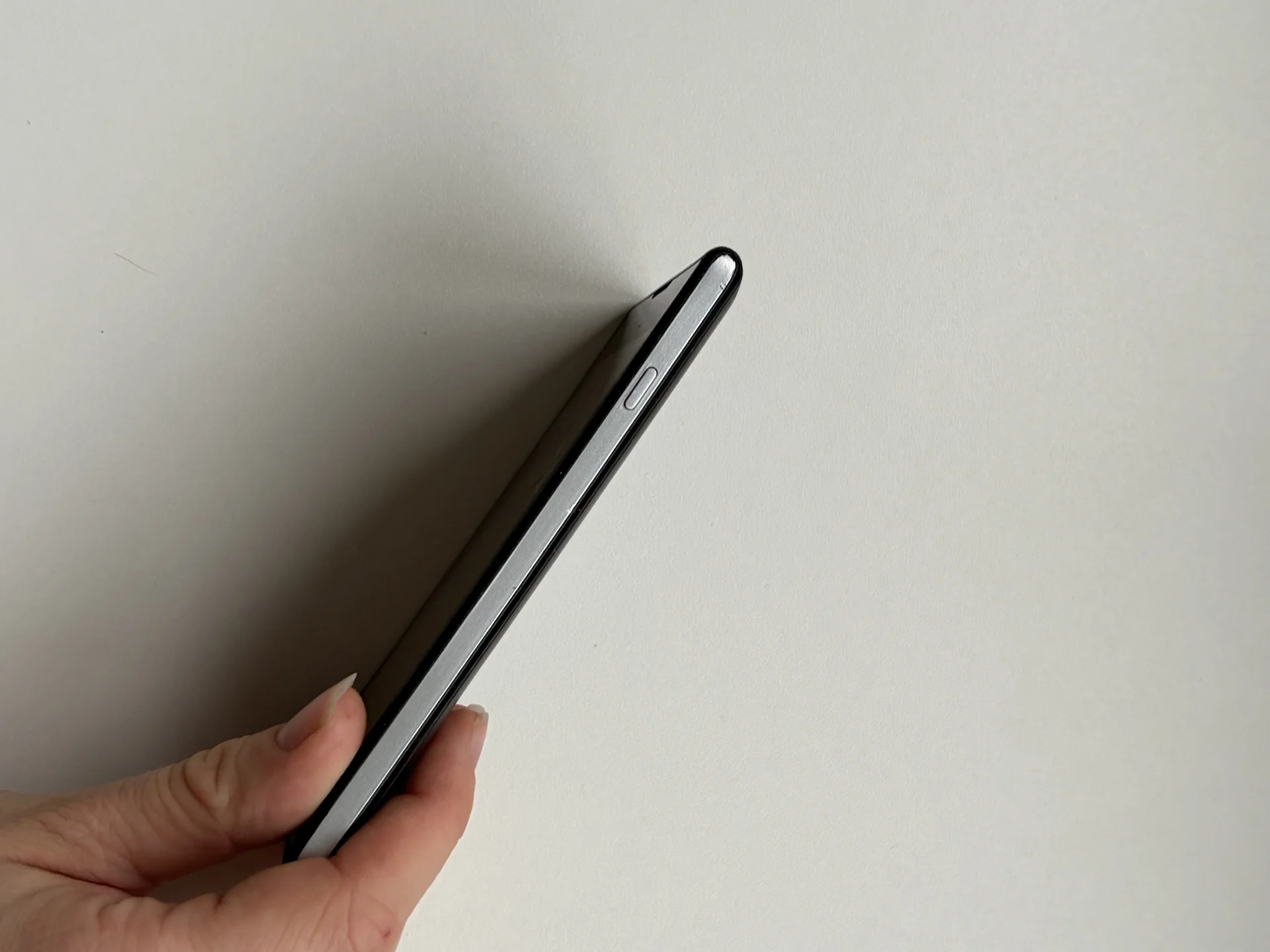 Телефон ZTE V815W (черный) / На запчасти или ремон - миниатюра 3
