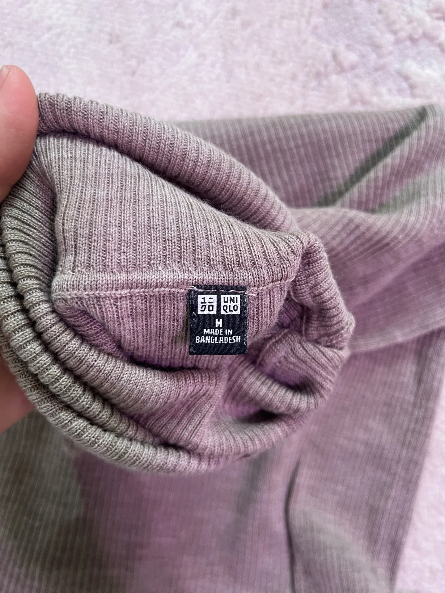 Водолазка uniqlo M - миниатюра 4