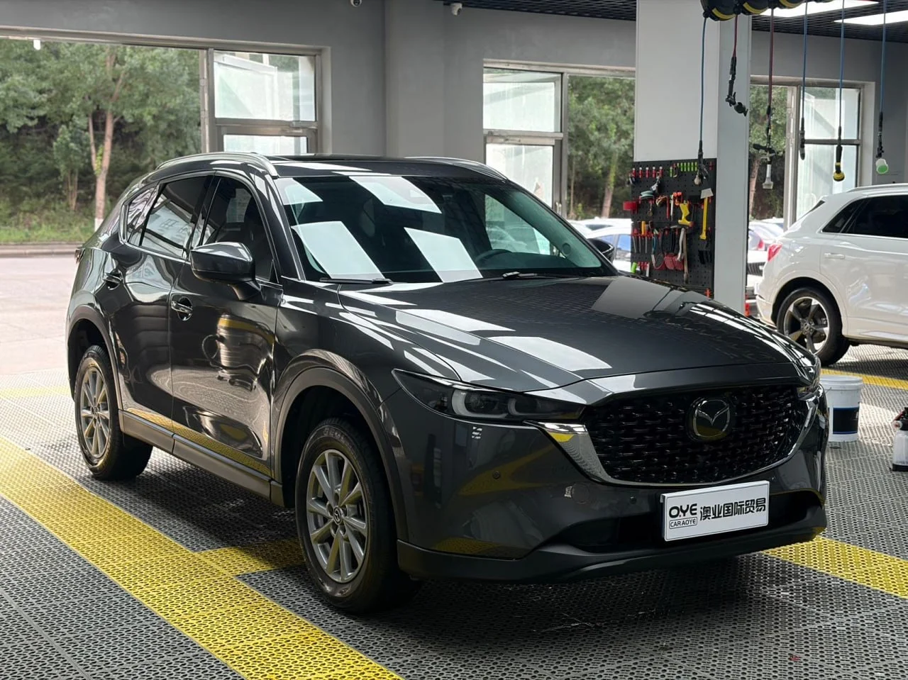 Mazda CX-5 2.0 автомат 2023 - миниатюра 3