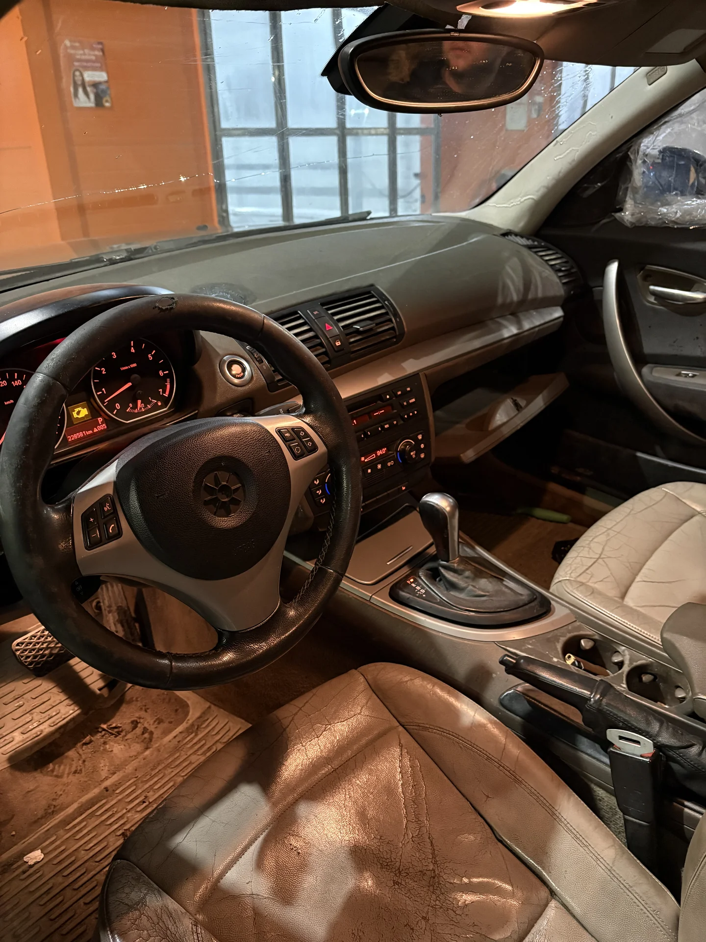 BMW 1 E81 2007 - миниатюра 11