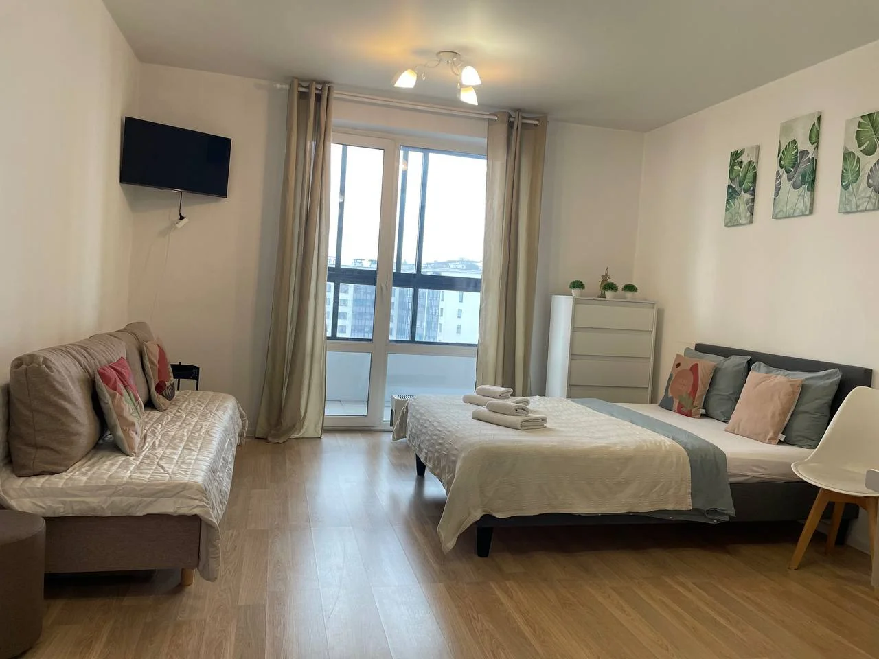 Квартира студия, 30кв м, 2 кровати - миниатюра 2