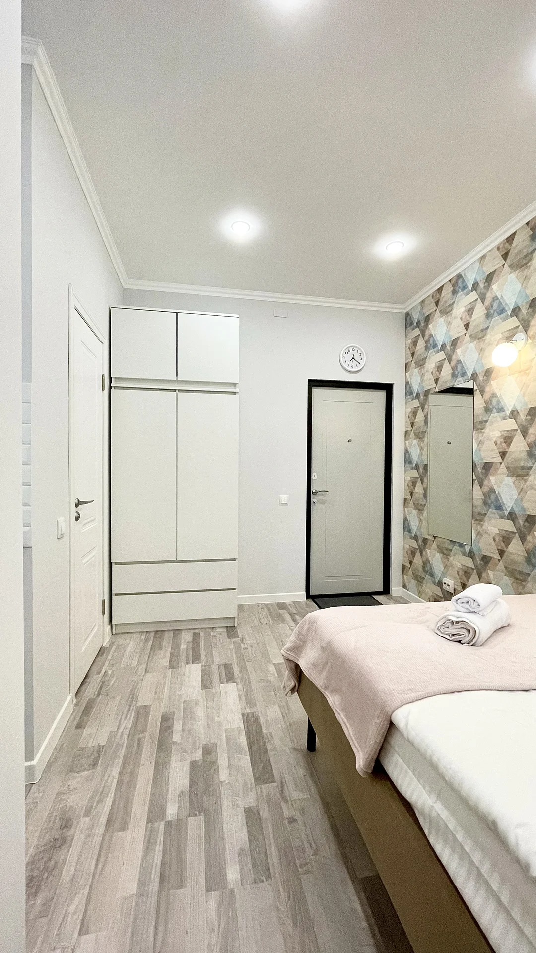 Квартира студия в центре 22 кв.м, 1 кровать - миниатюра 3