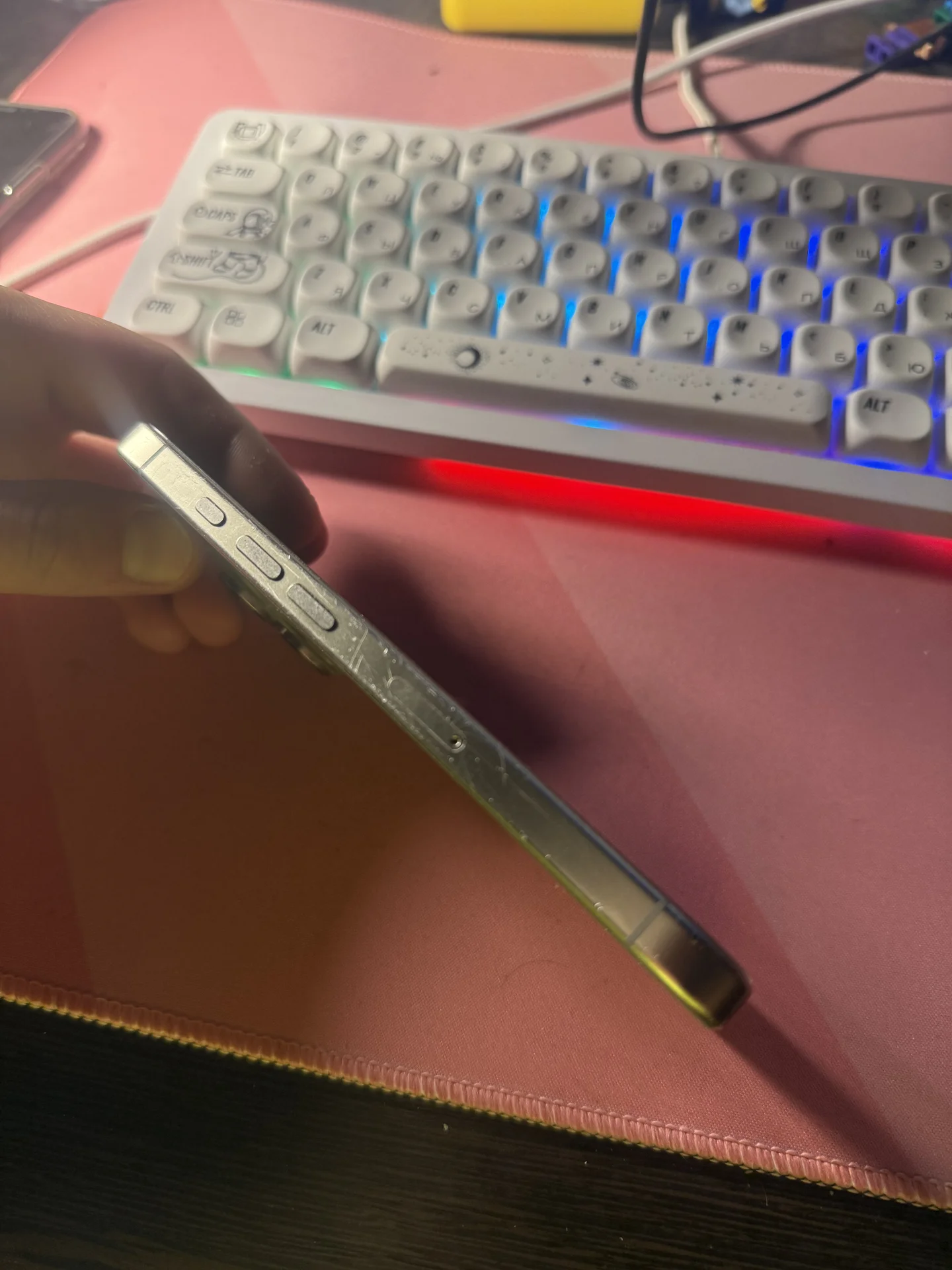 Iphone 16 pro 128gb - миниатюра 2