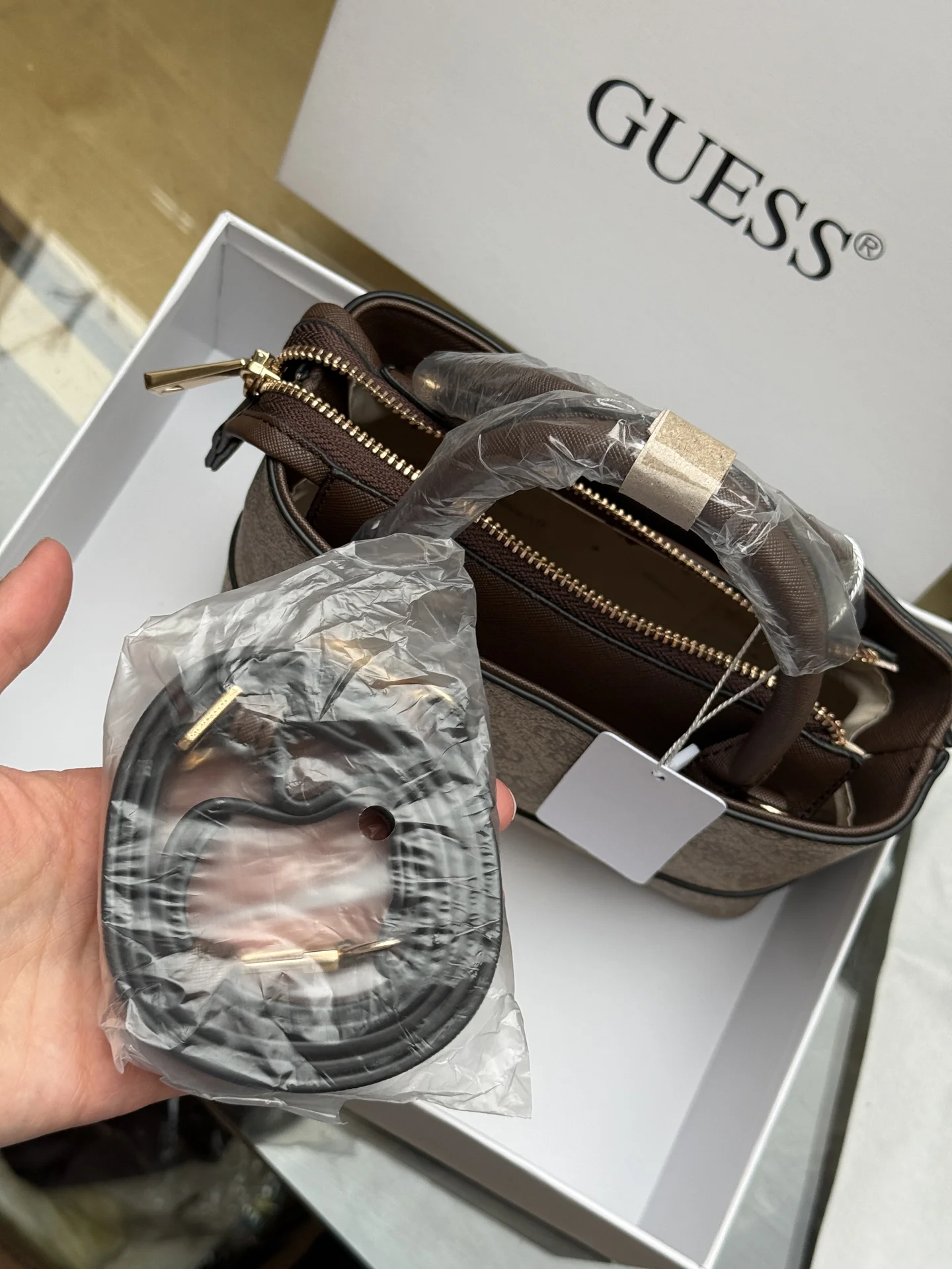 Сумка женская guess новая кросс-боди - миниатюра 4