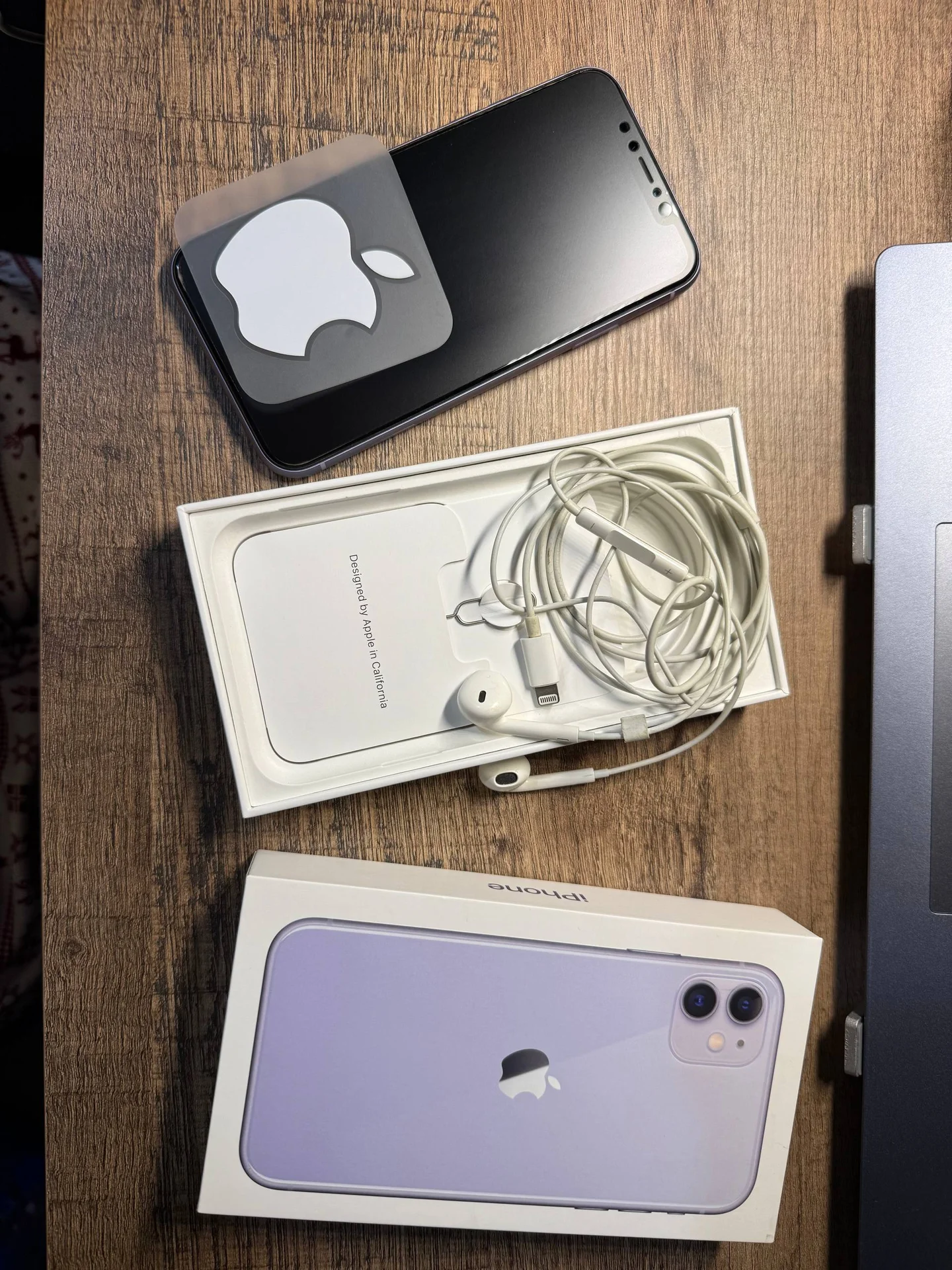iPhone 11 Purple 128 GB - миниатюра 2