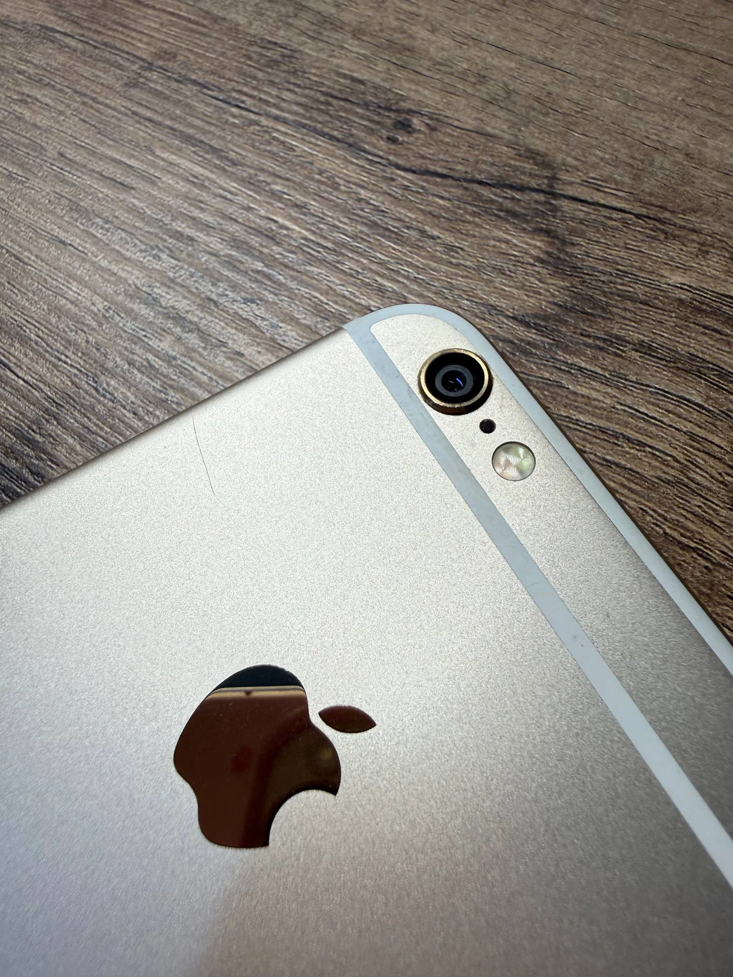 Iphone 6 Gold 16 GB - миниатюра 4