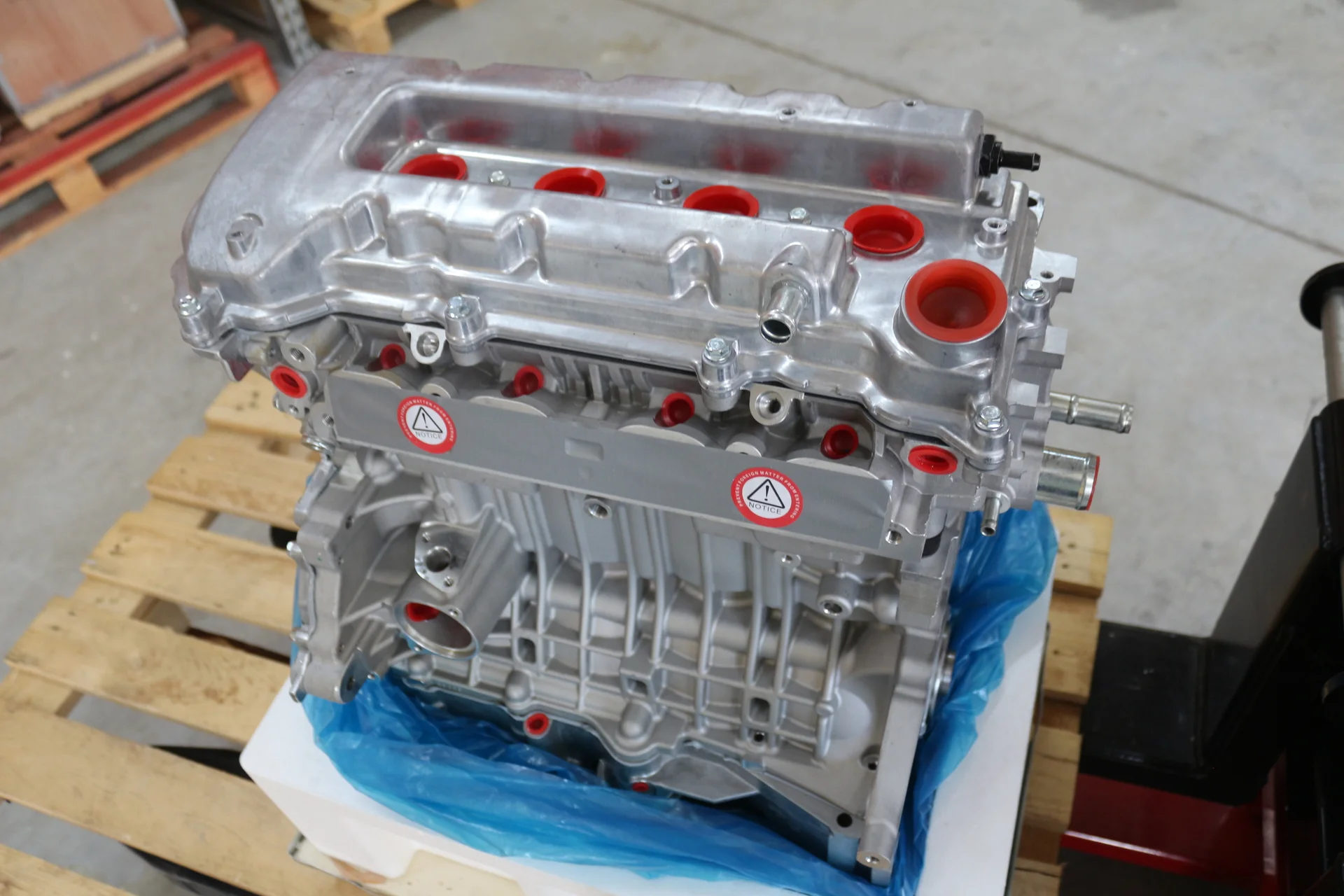 Новый Двигатель для Toyota 3ZZ-FE - миниатюра 14
