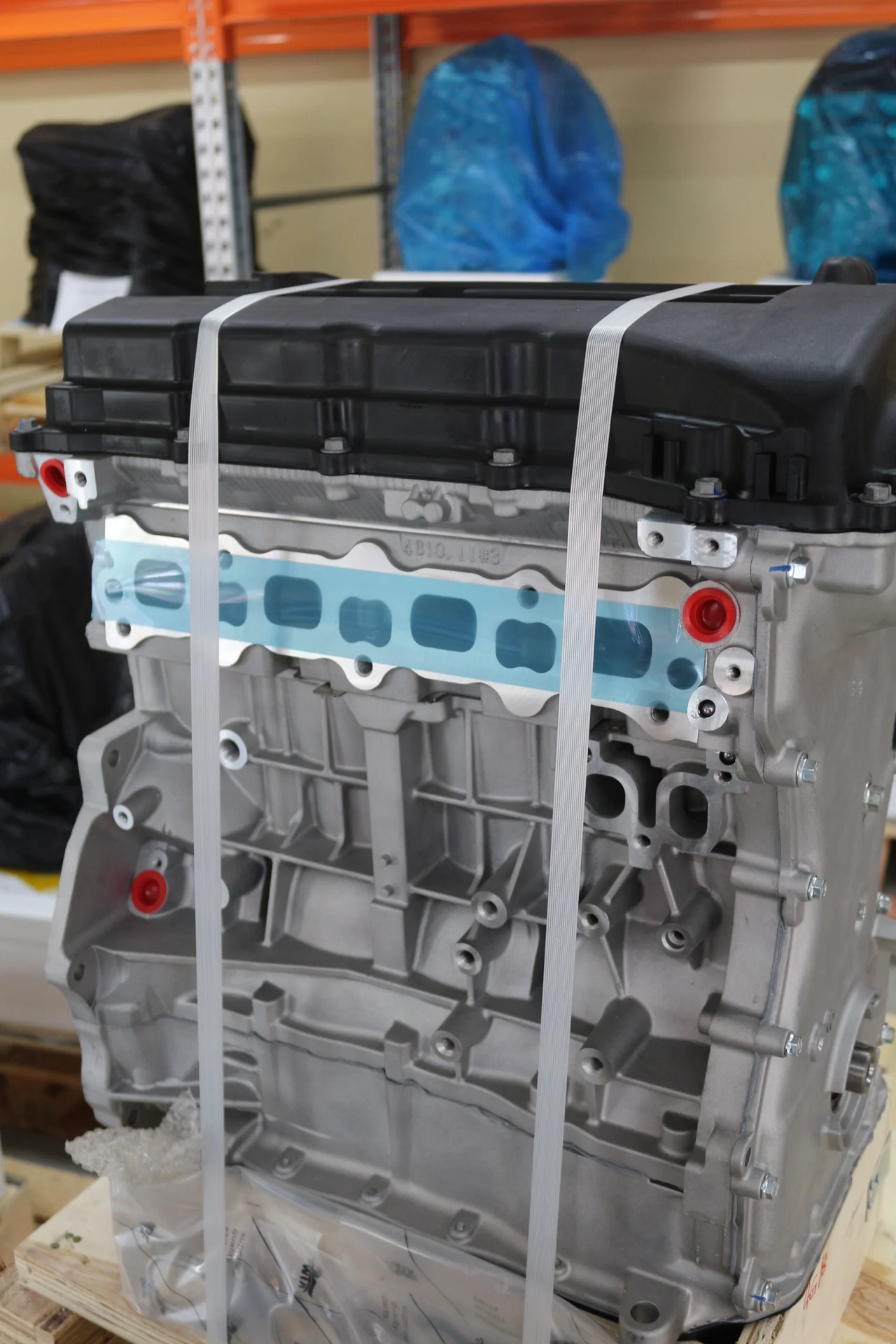Двигатель для Mitsubishi 4B11 2.0L новый - миниатюра 3