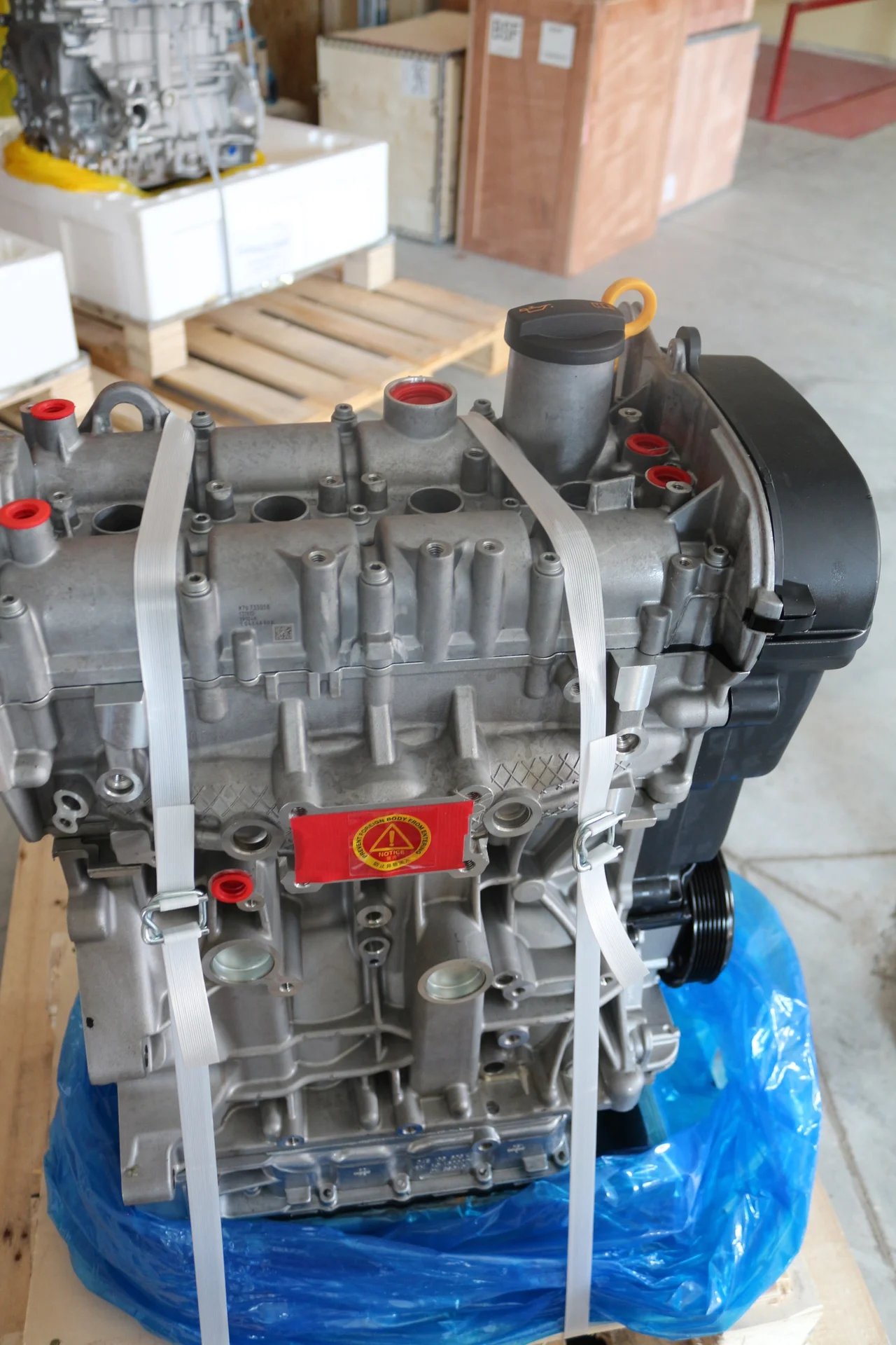 Новый Двигатель для VW CZDA 1.4L - миниатюра 24