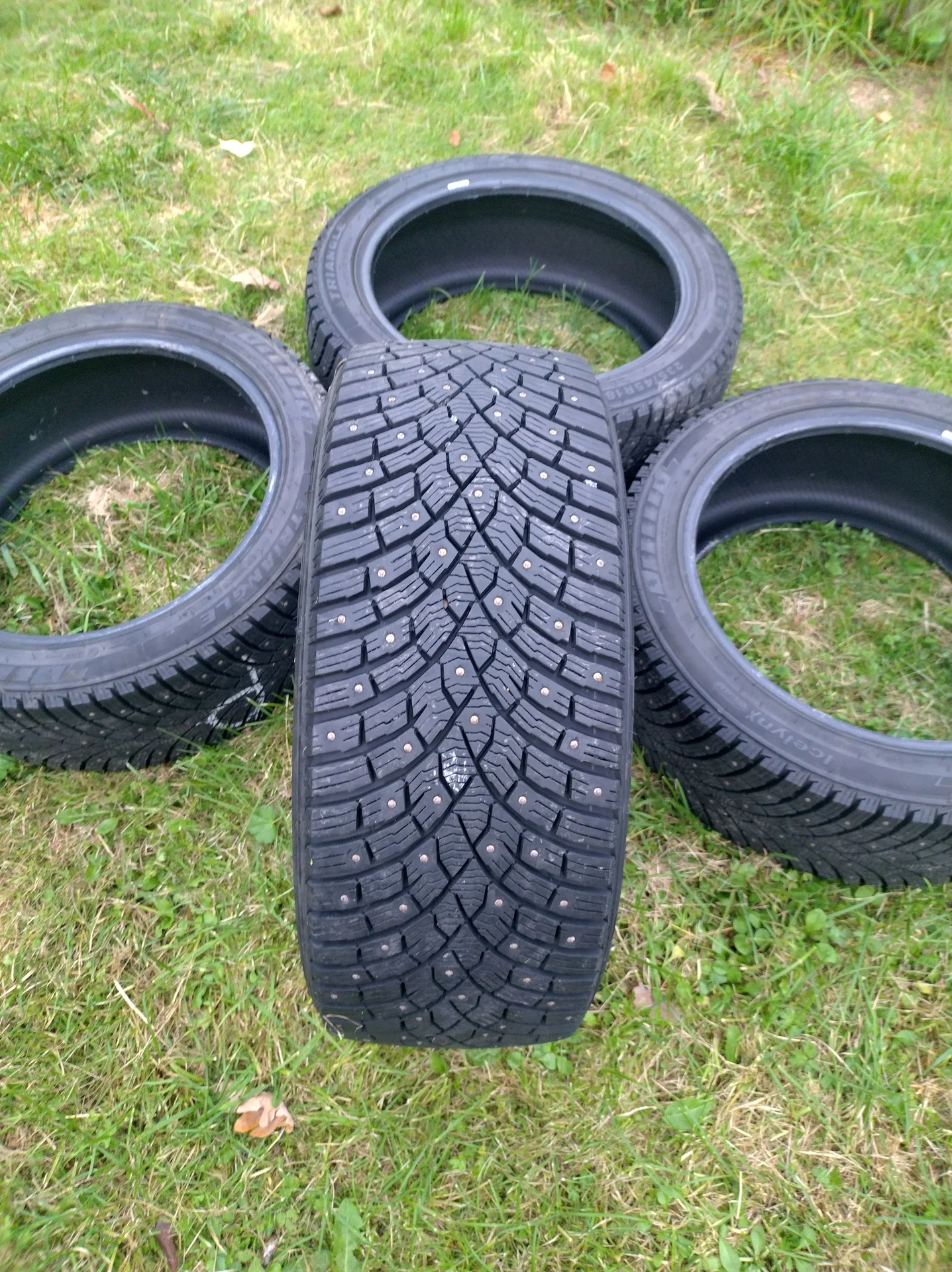 Покрышки зимние Triangle IcelynX Ti501 235/45/18 - миниатюра 3