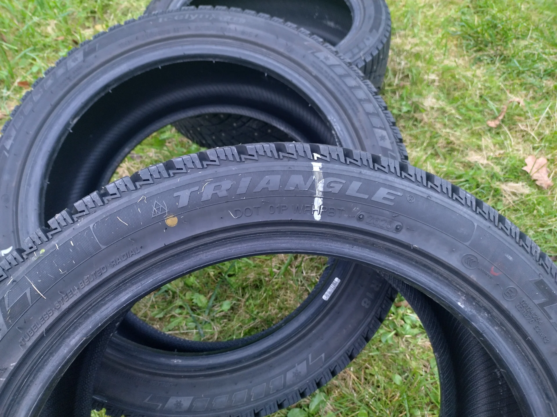 Покрышки зимние Triangle IcelynX Ti501 235/45/18 - миниатюра 6