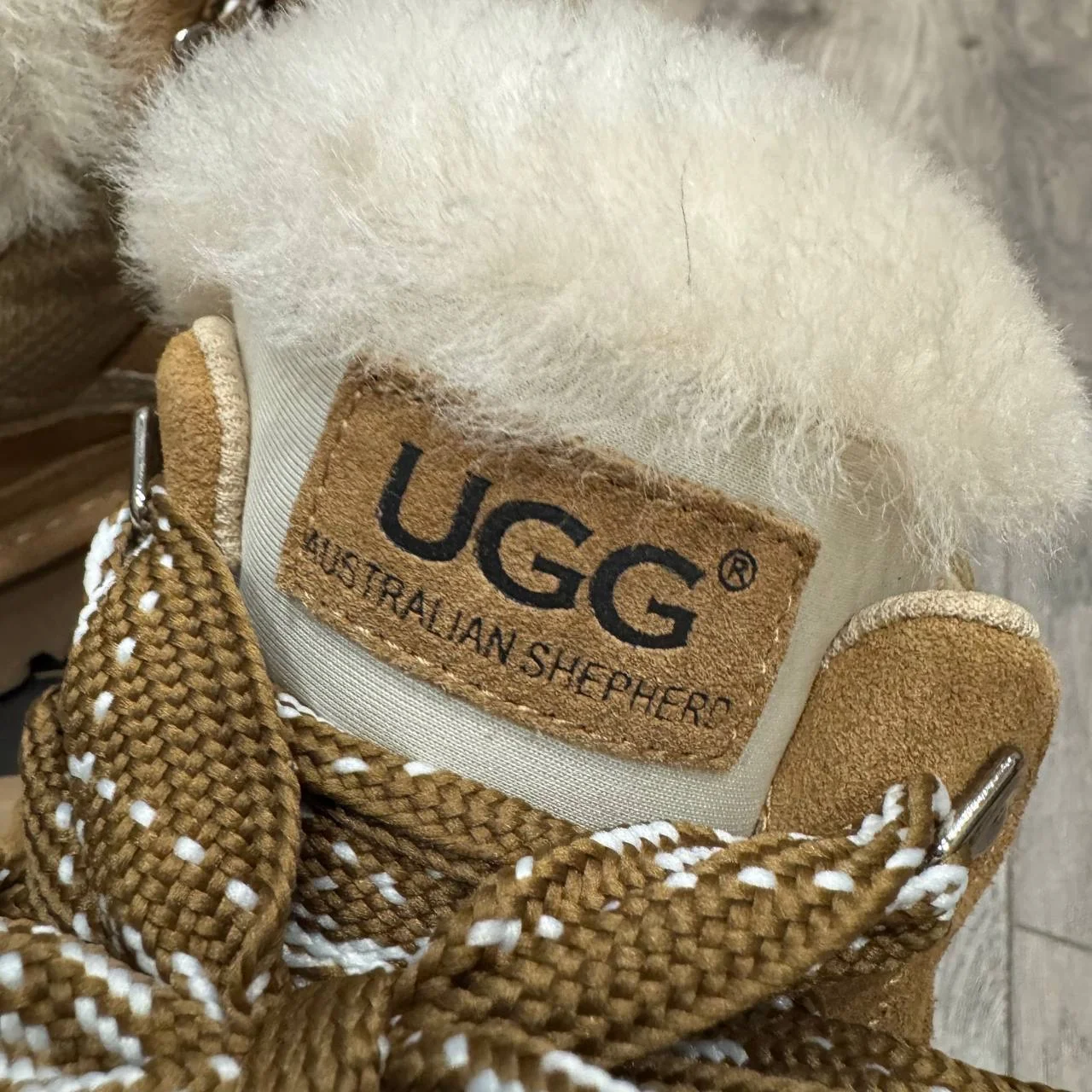 Кроссовки UGG Lowmel Коричневые - миниатюра 10