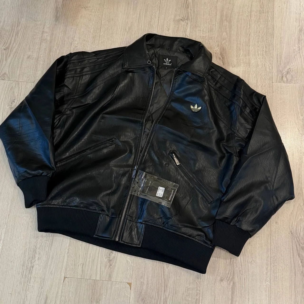 Бомбер Adidas Originals - изображение 1