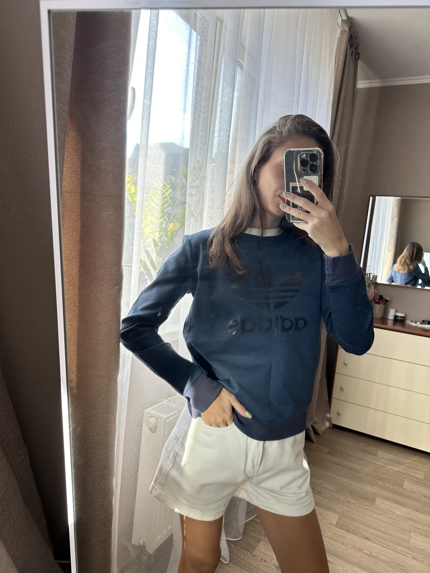 Свитшот Adidas xs - миниатюра 3