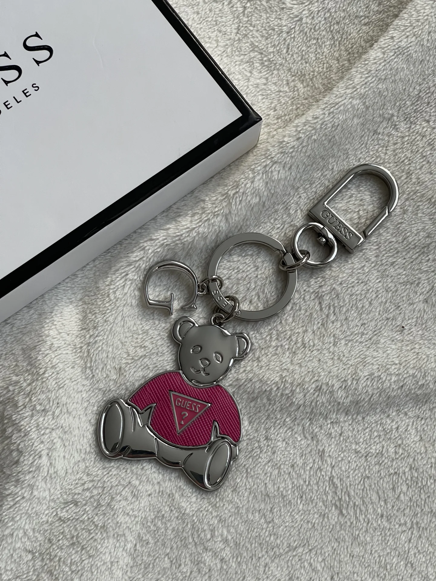 подвес брелок на сумку Guess - изображение 1