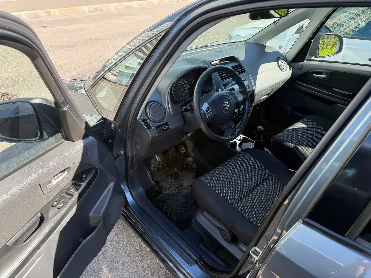 suzuki sx4 - миниатюра 9