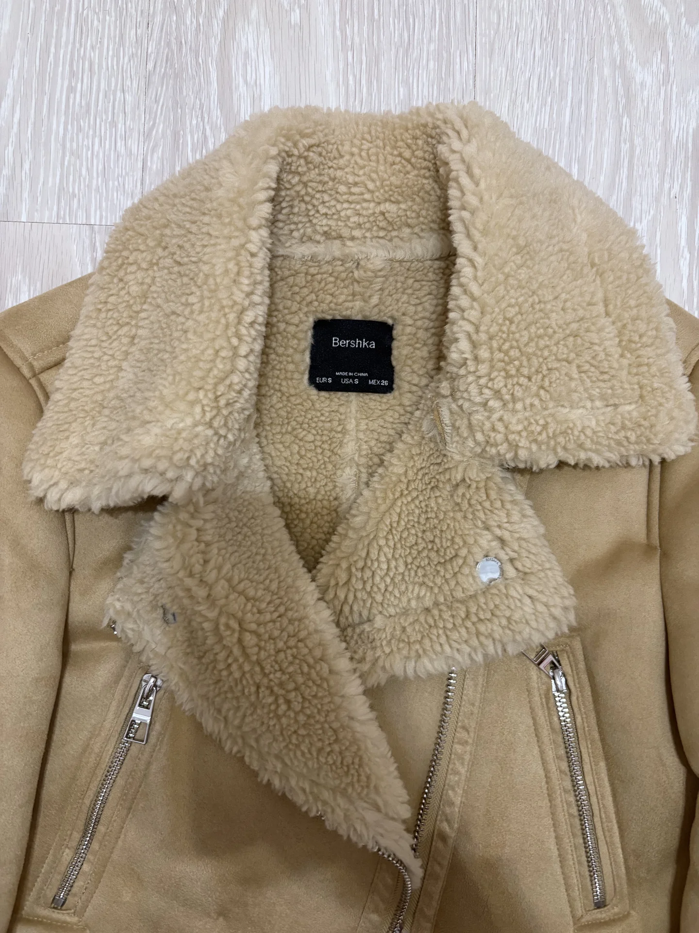 дубленка bershka - миниатюра 3