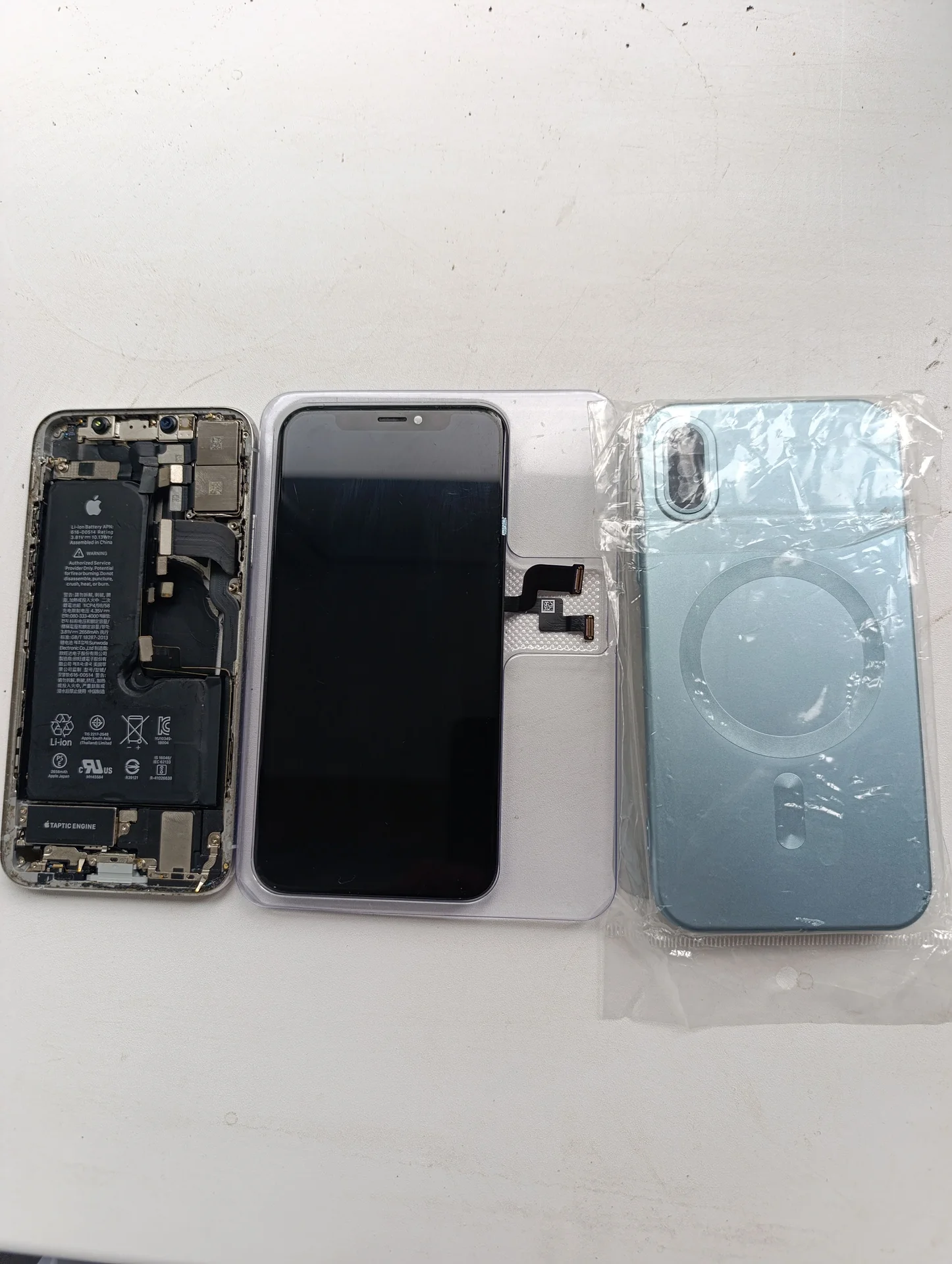 Iphone XS без материнской платы - миниатюра 9