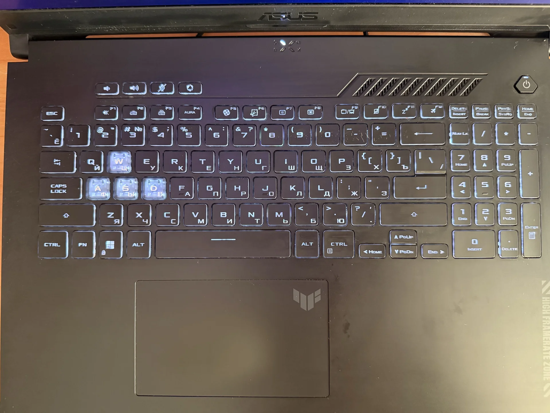 ASUS TUF GAMING A17 - миниатюра 2