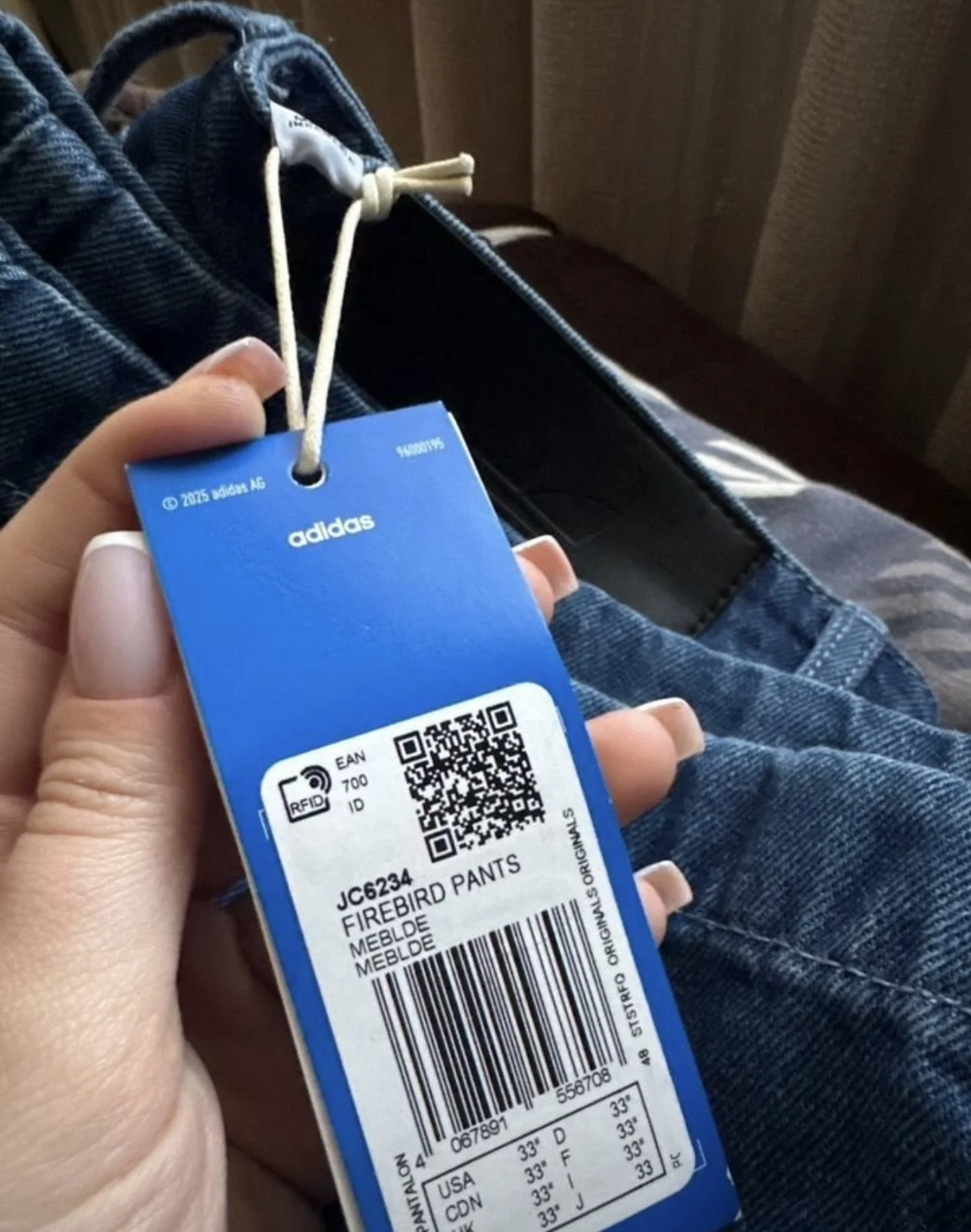 джинсы ADIDAS - миниатюра 3