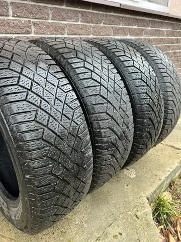 Зимние шины Continental 185/65R15