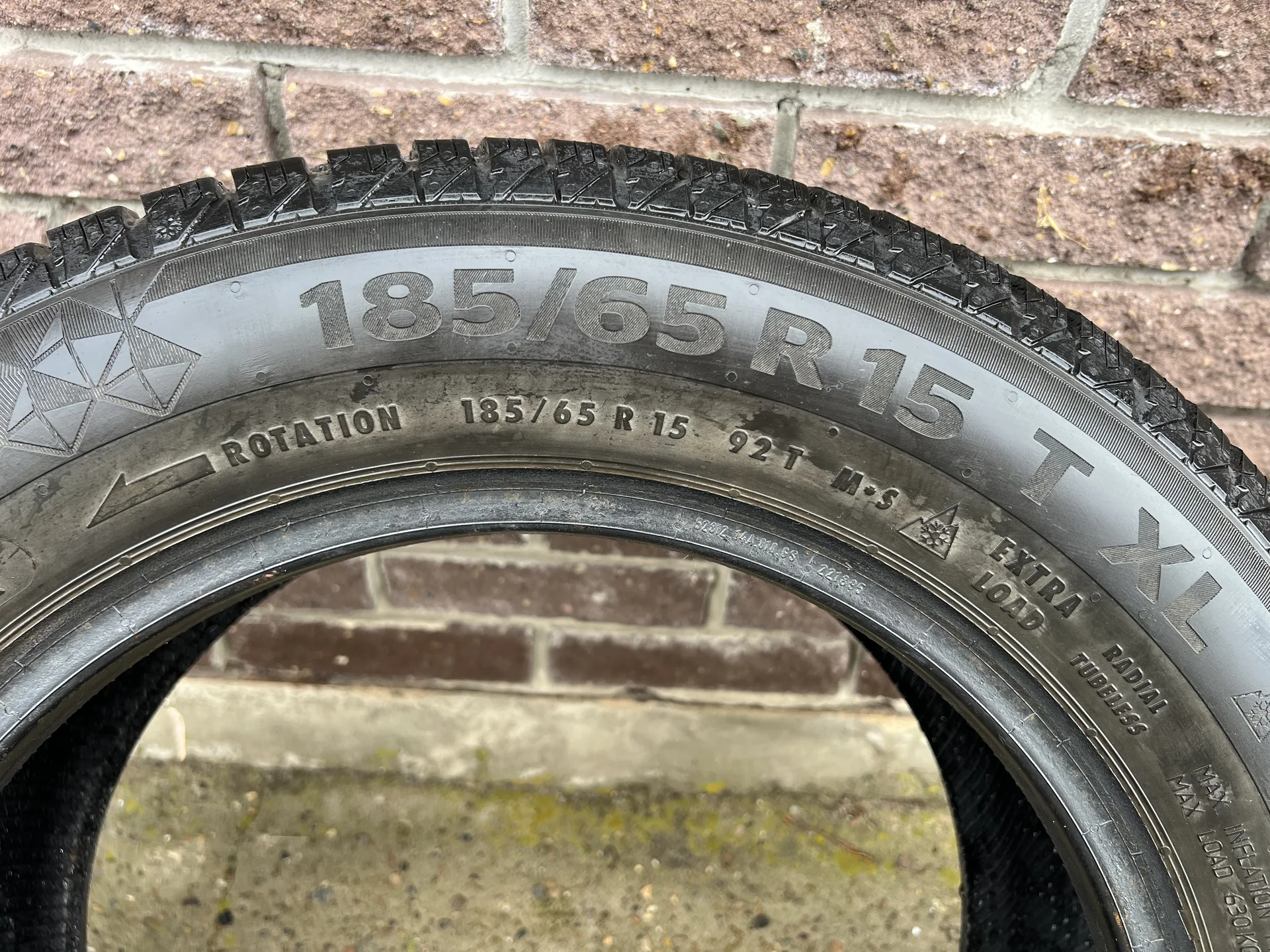 Зимние шины Continental 185/65R15 - миниатюра 5