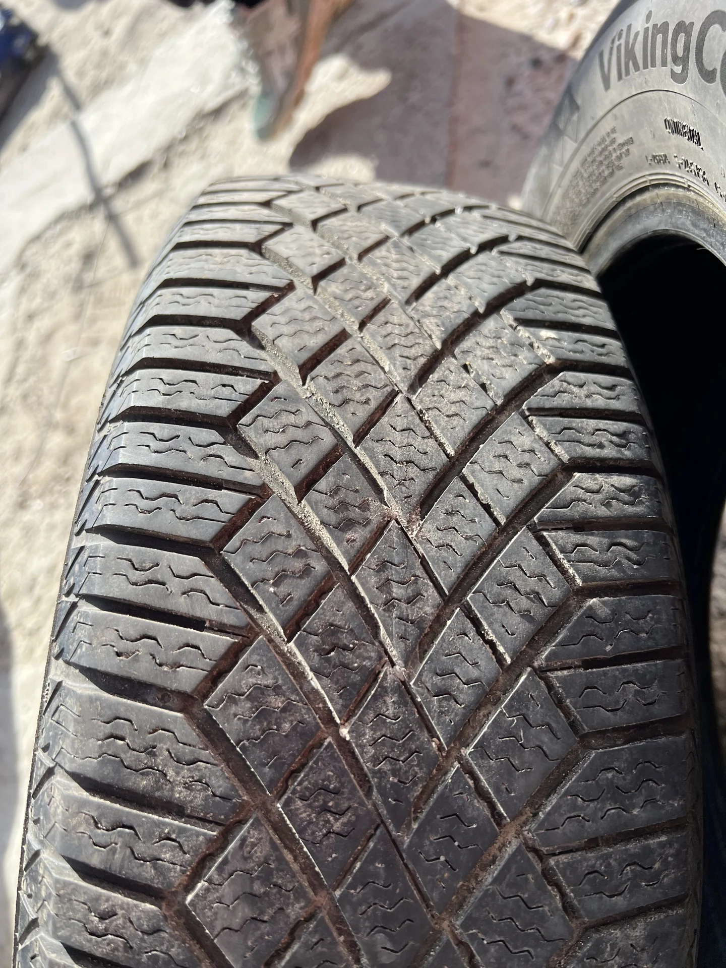 Зимние шины Continental 185/65R15 - миниатюра 2