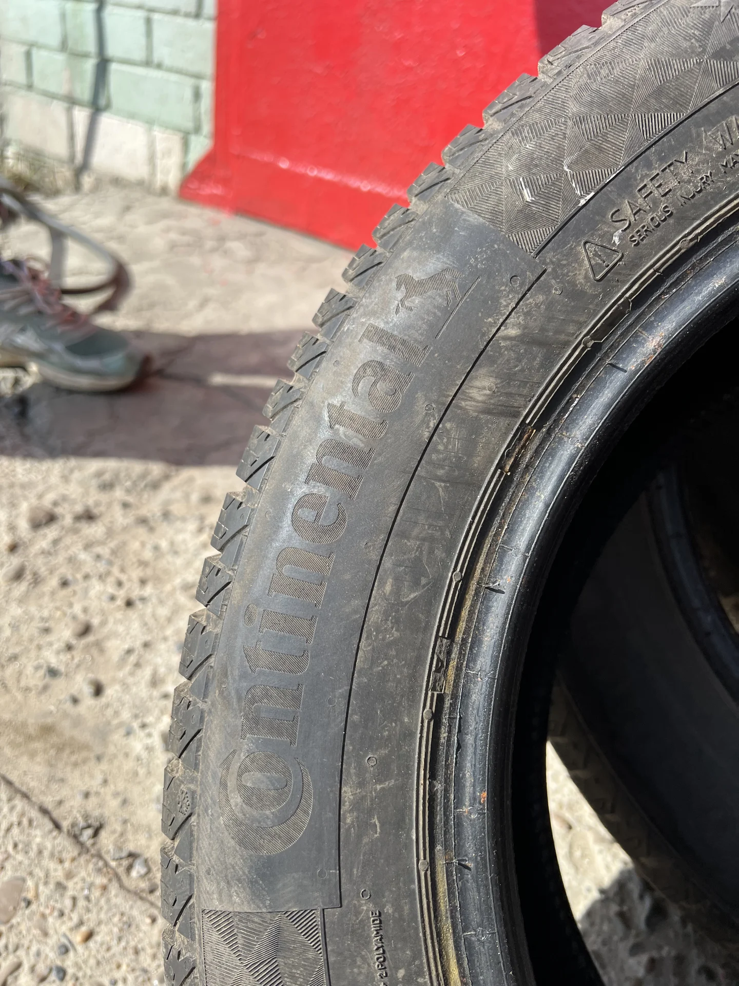 Зимние шины Continental 185/65R15 - миниатюра 3