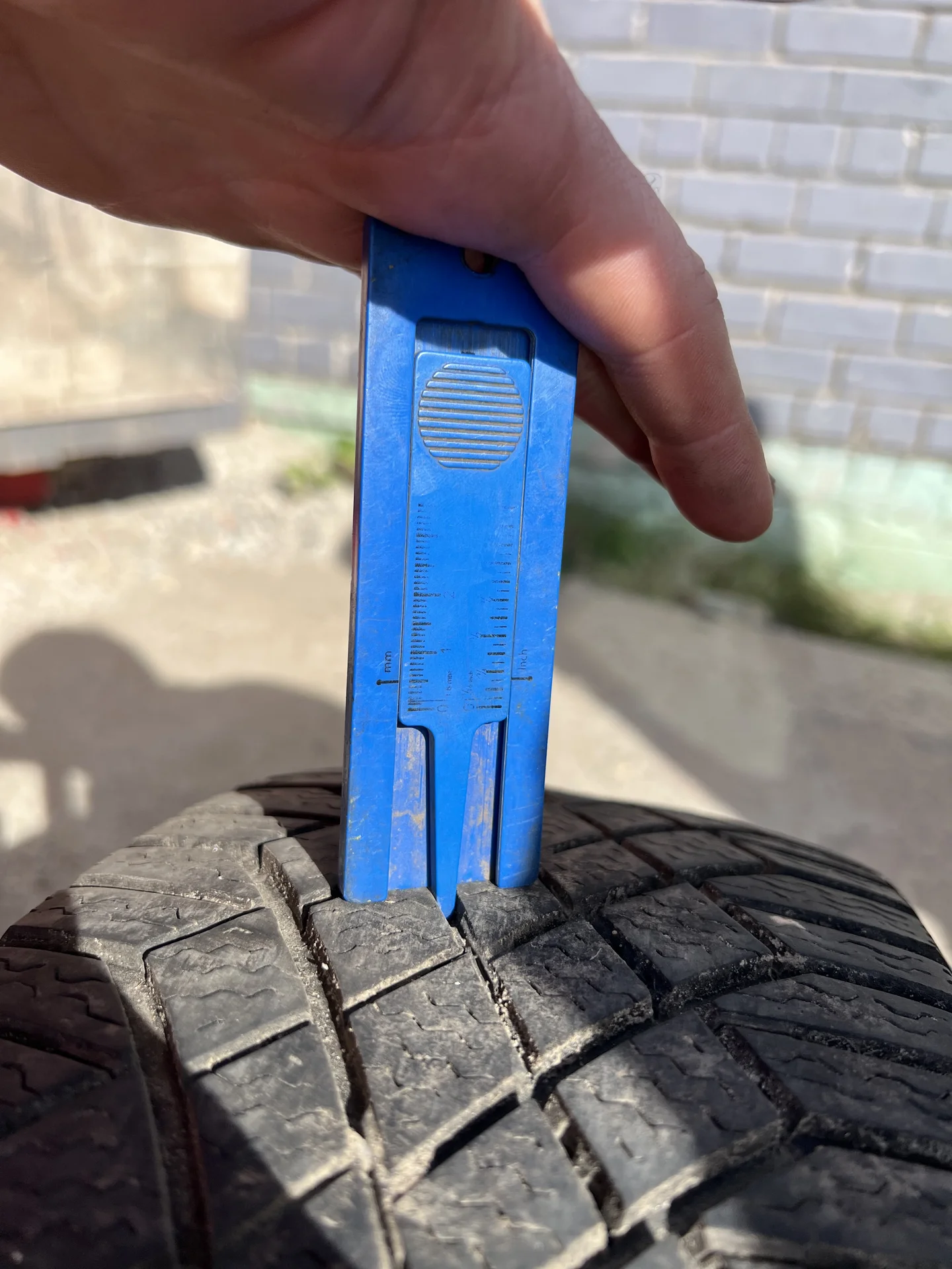 Зимние шины Continental 185/65R15 - миниатюра 7
