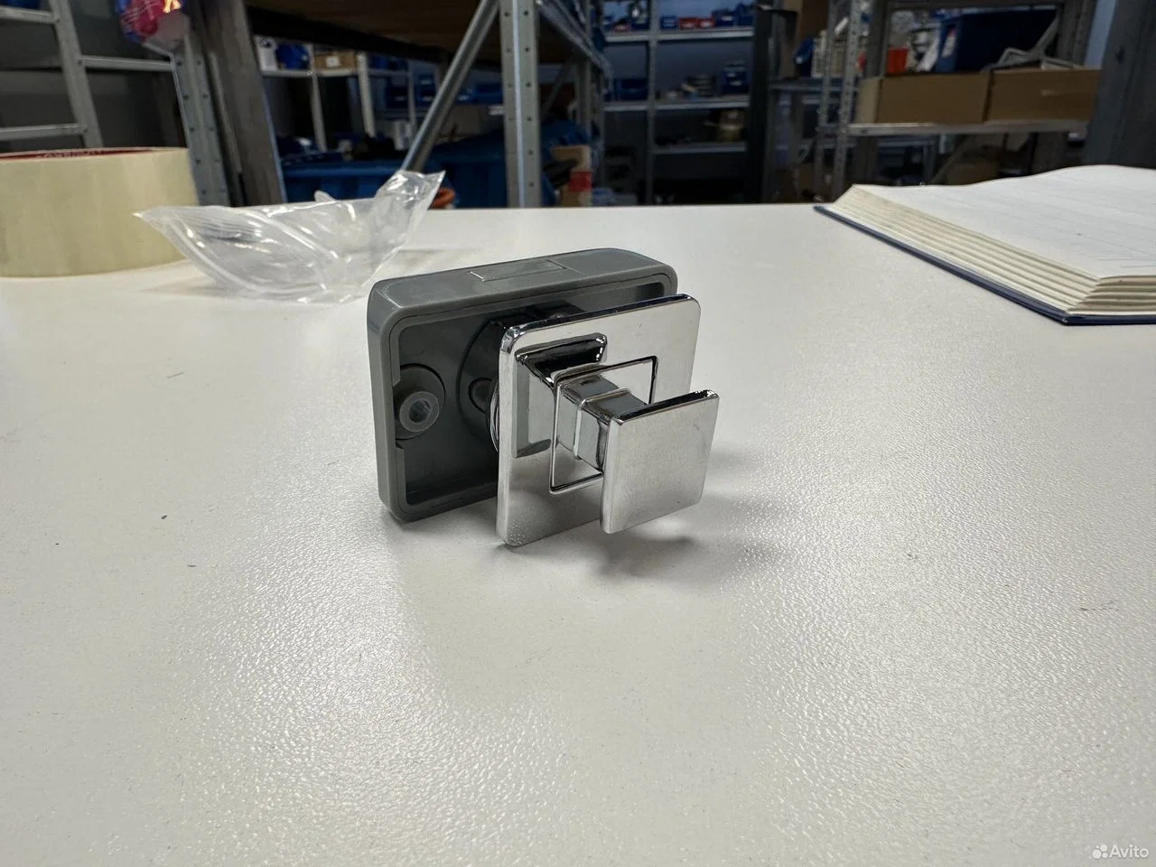 Push-Lock нажимной квадратный для автодома - изображение 1