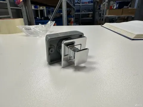 Push-Lock нажимной квадратный для автодома