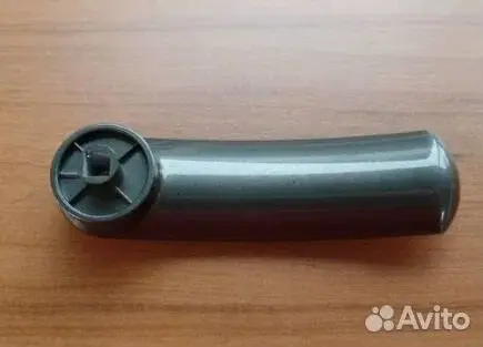 Дверная ручка для ванной комнаты
