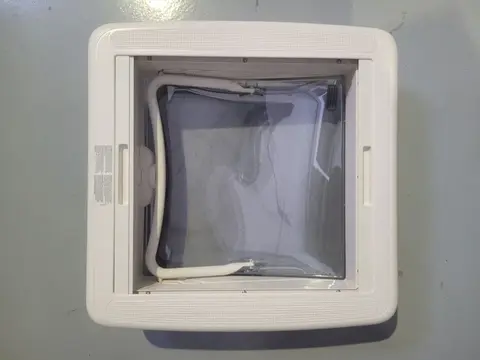 Люк Dometic Mini Heki Style (400Х400; 25-41 мм)