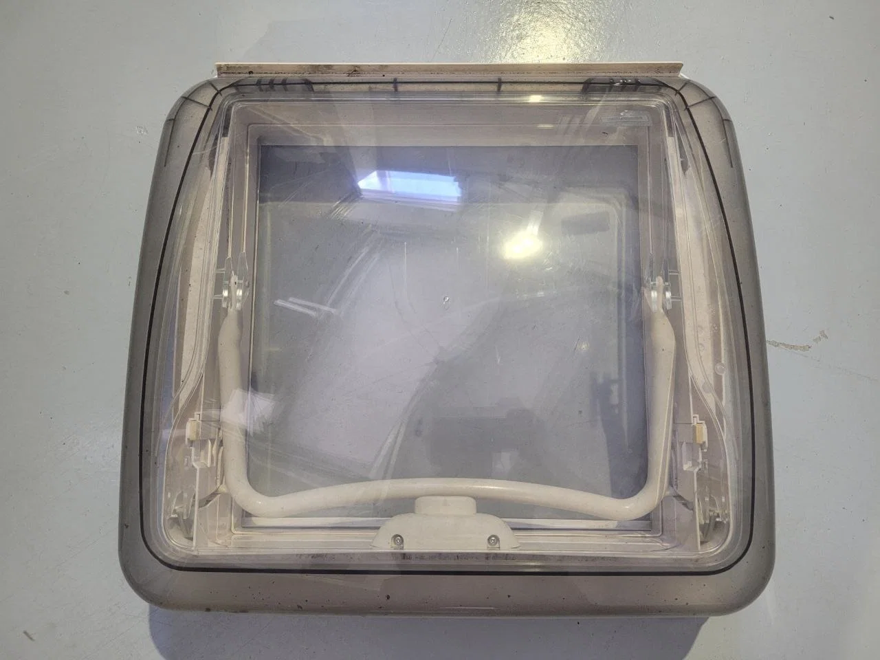 Люк Dometic Mini Heki Style (400Х400; 25-41 мм) - миниатюра 6