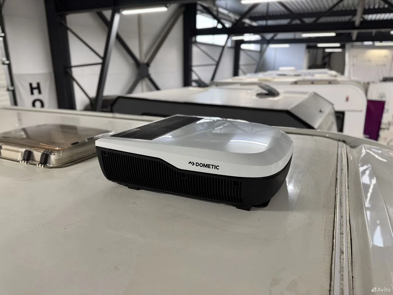 Кондиционер бесшумный Dometic FJX4 для автодома - изображение 1