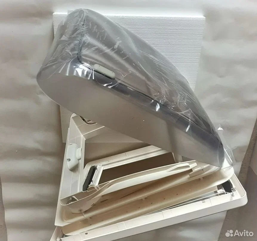 Люк для автодома dometic Mini Heki 40х40 - миниатюра 5