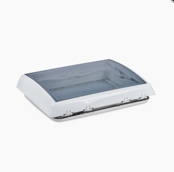 Люк крышный Dometic Midi Heki LED Skylight 700x500 - изображение 1