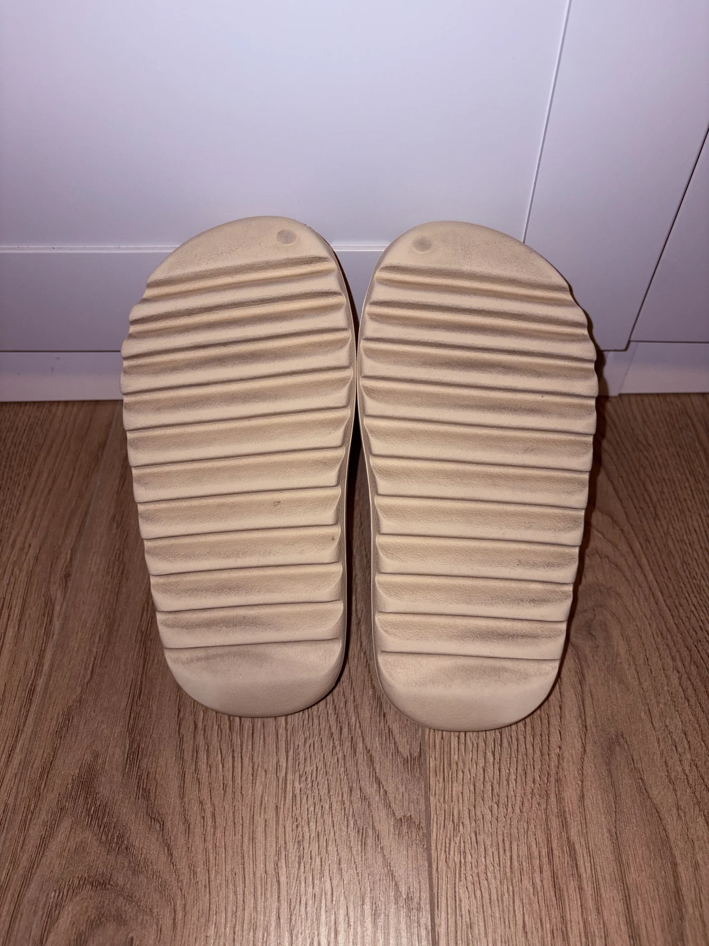 Сланцы YEEZY SLIDE - миниатюра 3