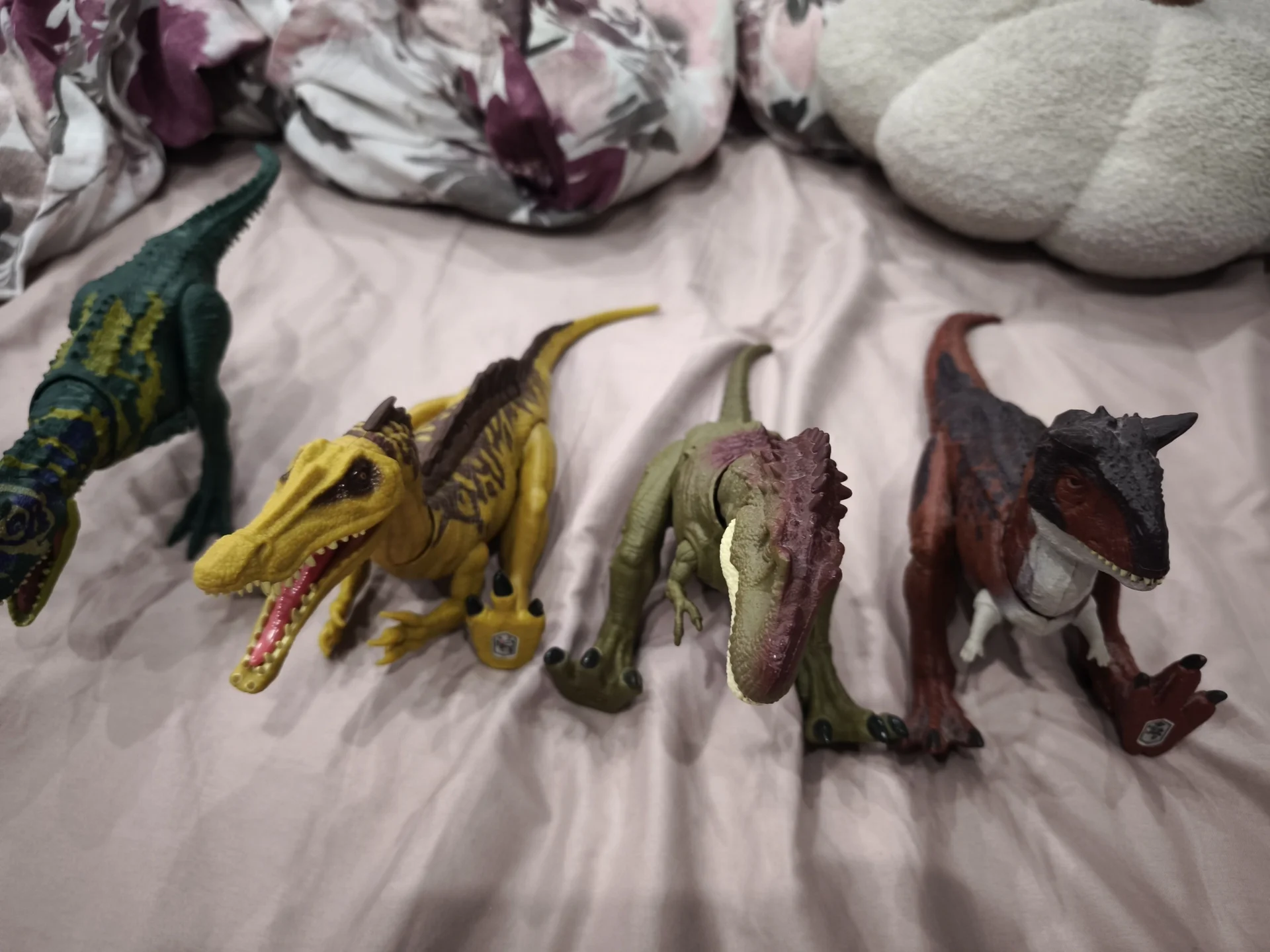 Динозавры mattel Jurassic world - миниатюра 2
