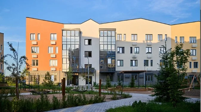 КВАРТИРА С РЕМОНТОМ - изображение 1