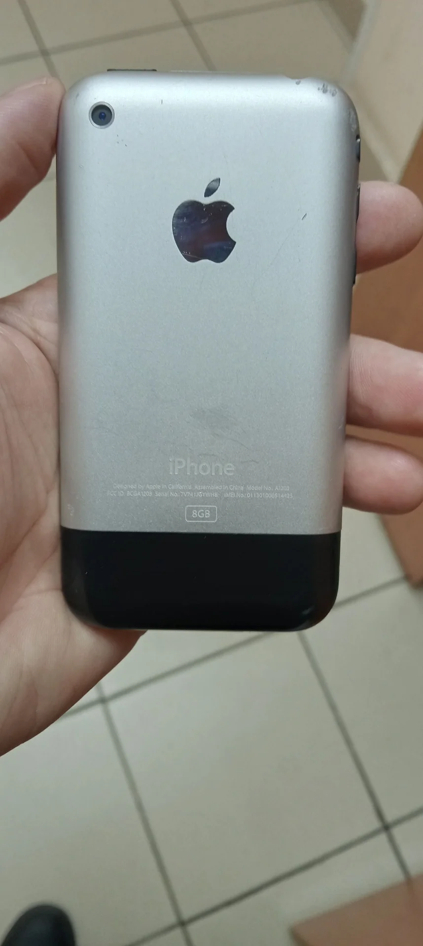 iPhone 8gb - миниатюра 10