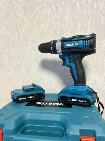 шуруповерт makita