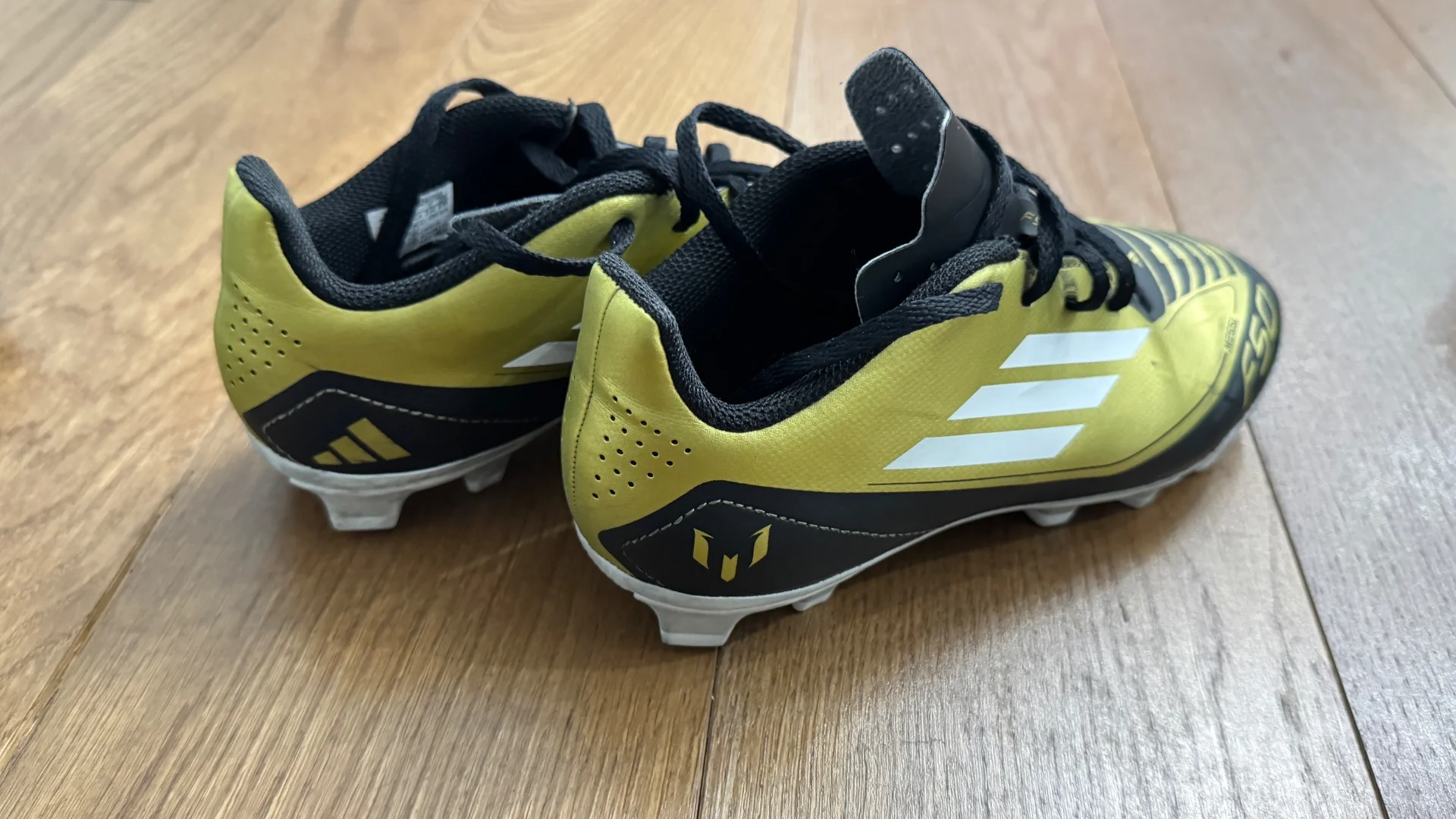 Бутсы Adidas messi - миниатюра 3