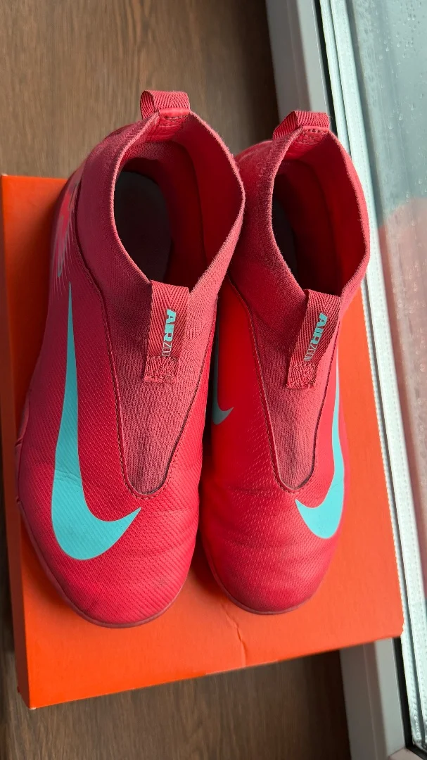 Детские бутсы Nike - миниатюра 5
