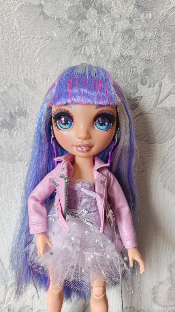 Rainbow high Violet Willow - миниатюра 4