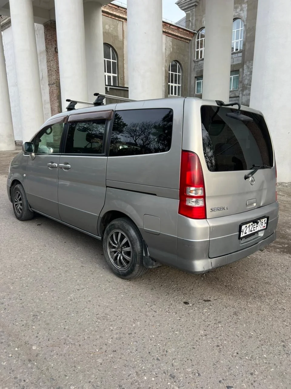Продам Ниссан Серена, минивэн - миниатюра 5