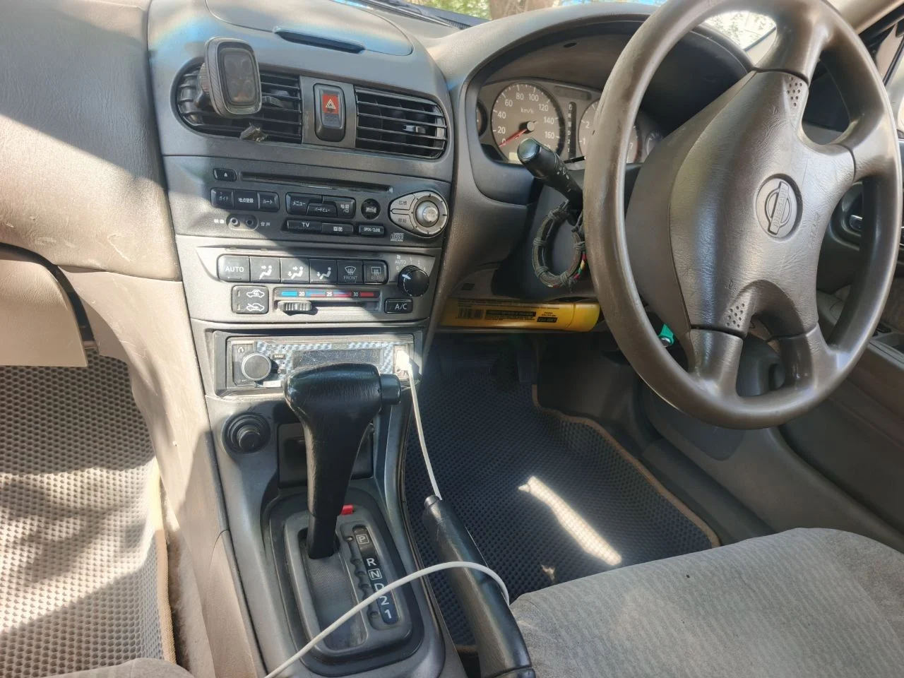 Nissan sunny - миниатюра 2