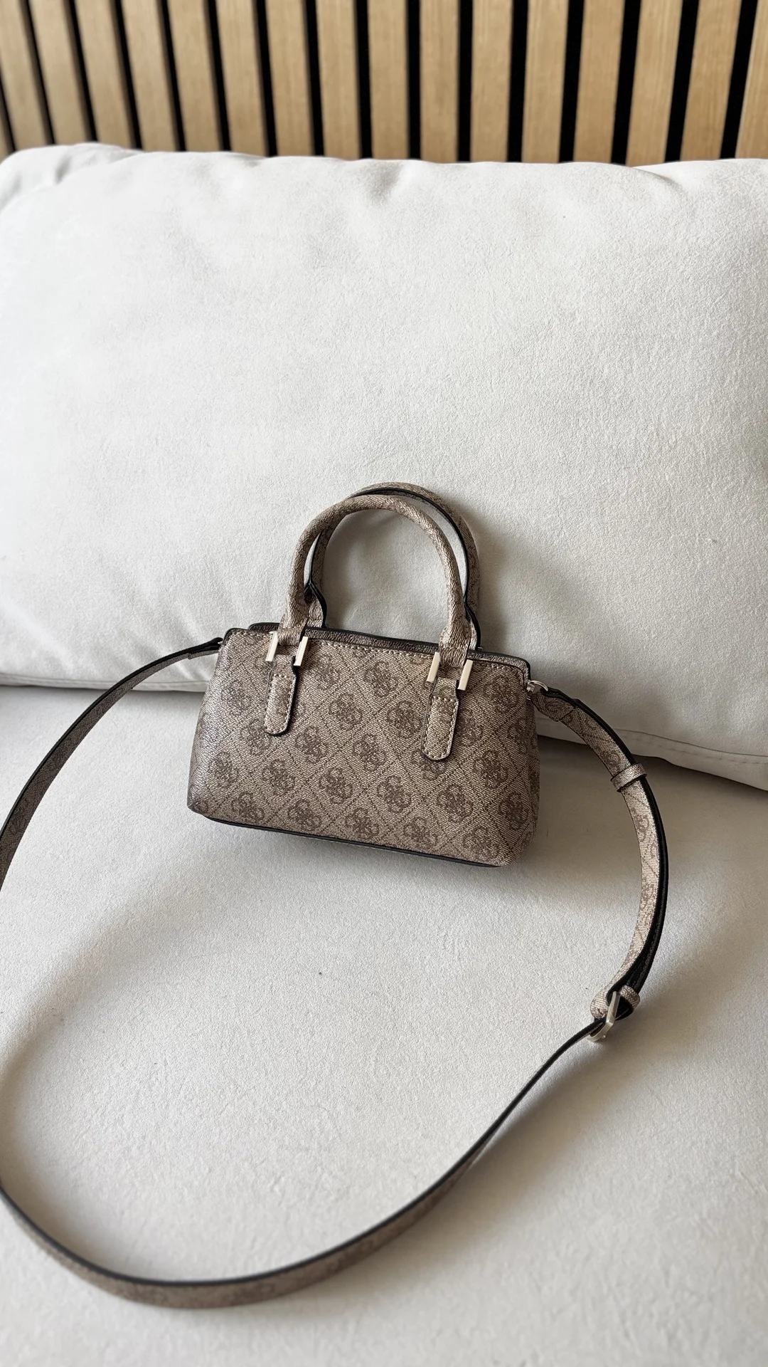 Сумка guess katya mini новая оригинал - миниатюра 6