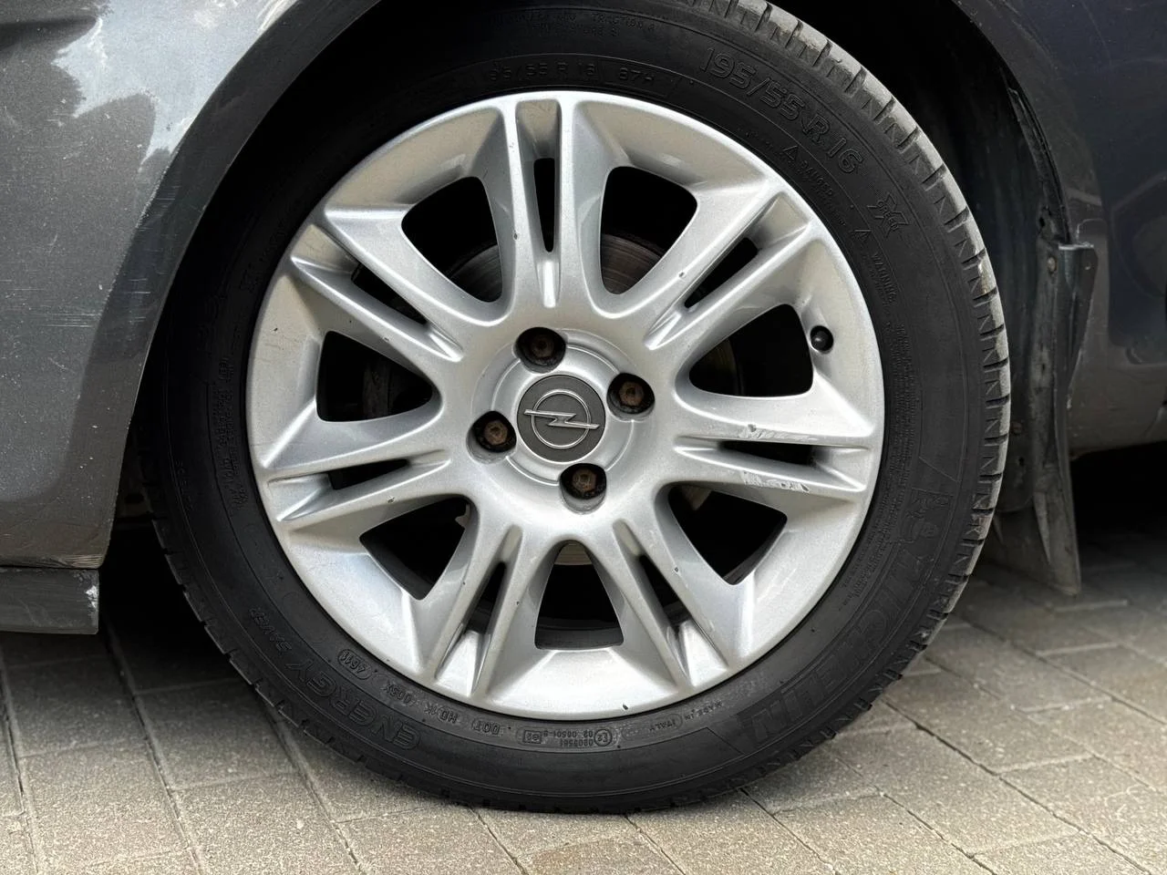 Opel Corsa 1.2 AMT 2013, 148779 км - миниатюра 2
