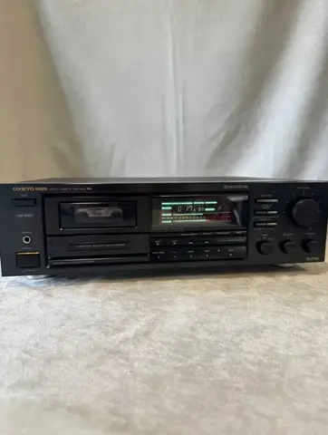 Кассетный магнитофон Onkyo